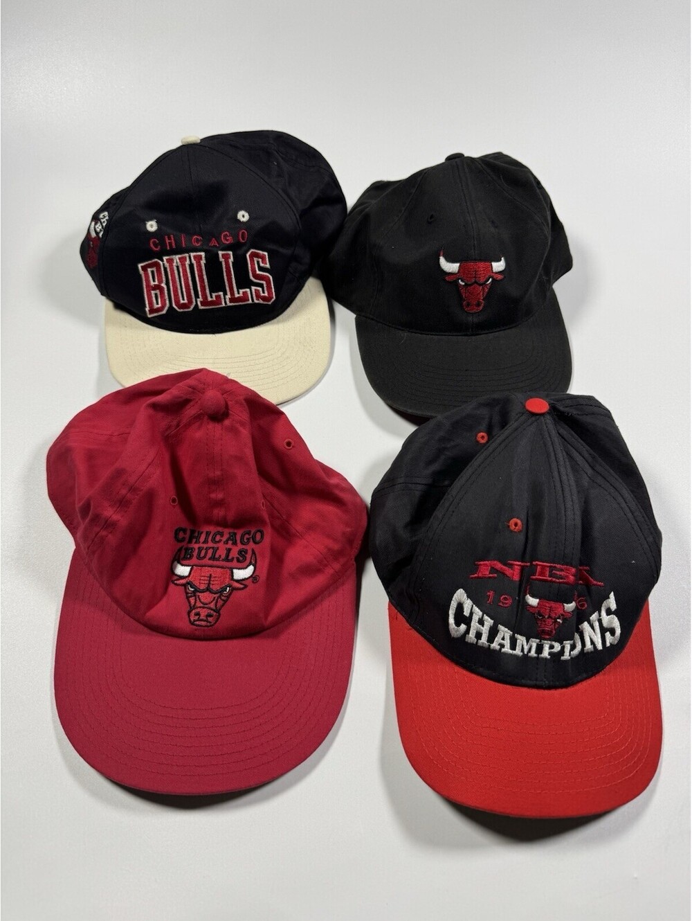 Vintage Chicago Bulls Hat Lot of 4 Starter 1996 Champions NBA Snapback Caps